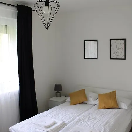 Luxus 아파트
